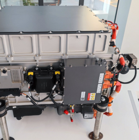 Generador de electricidad de hidrógeno de celda de combustible PEM refrigerado en líquido de 60 kW con 99,99% de pureza de hidrógeno